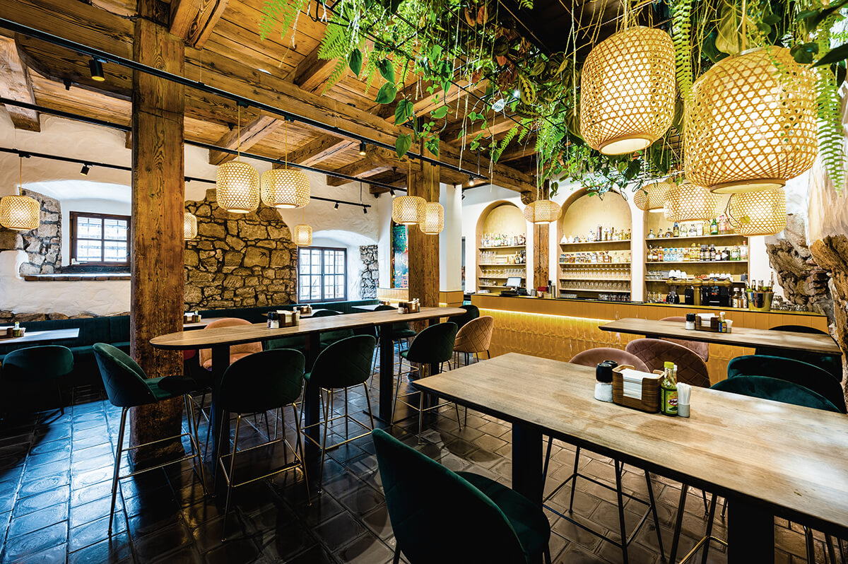 La Chica Casa Mexicana — bar
